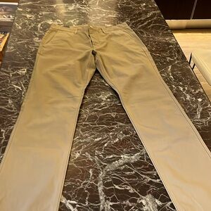 Bonobos khaki pants side pockets, two back slit pockets brand new 100  cotton